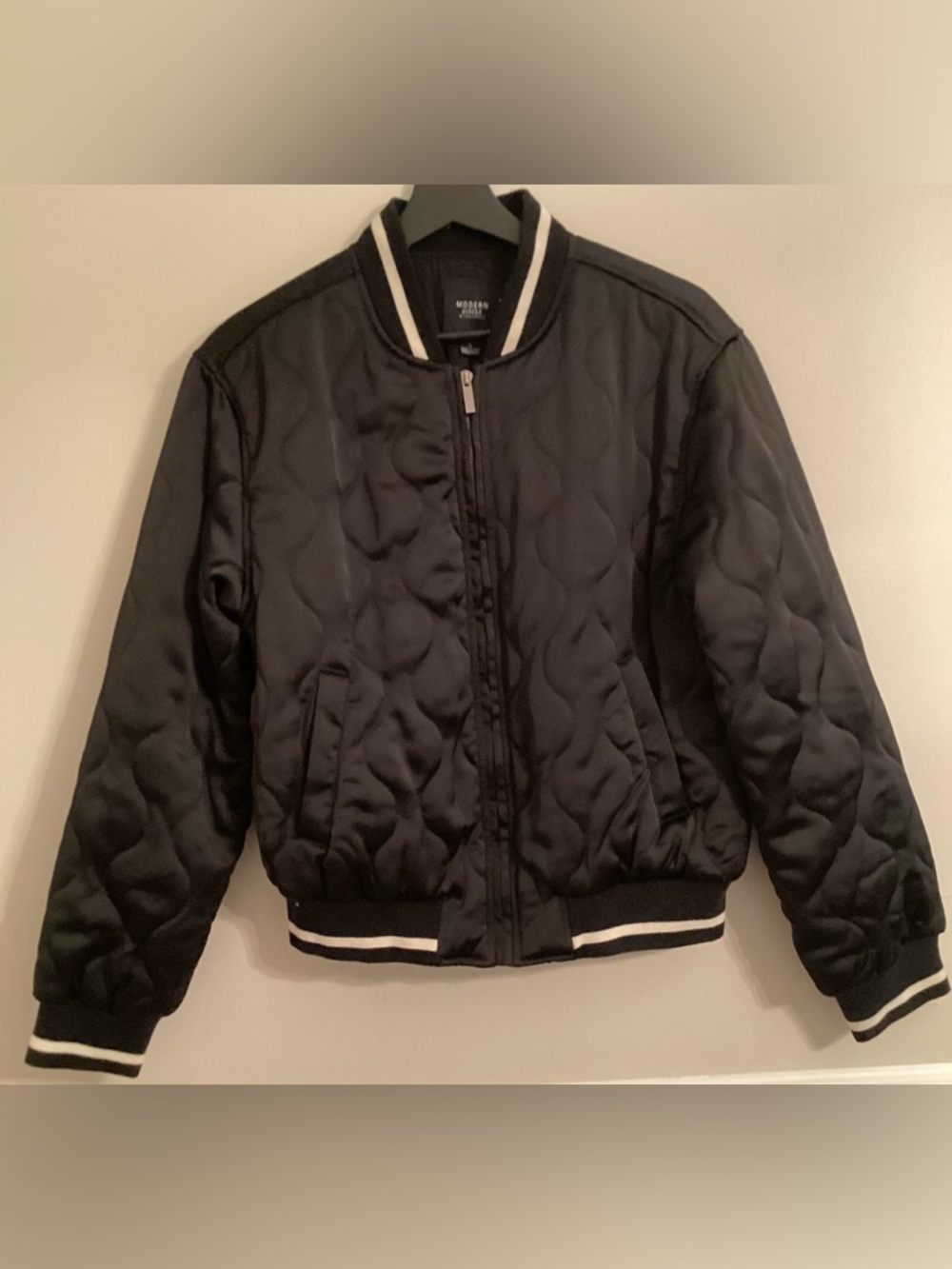 Black Quilted Satin Bomber Jacket Size Small Modern Supply by Sanctuary